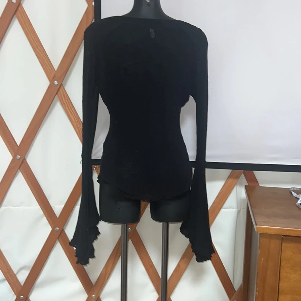 Intimately Free People Whimsy-Goth long Bell sleeves semi transparent top sz L - Picture 4 of 7